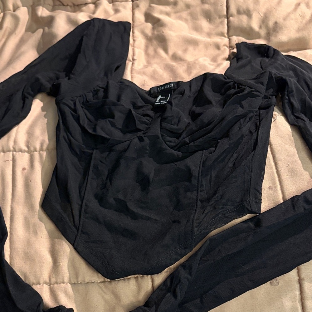 Forever 21 Black Ruched Long Sleeve Top